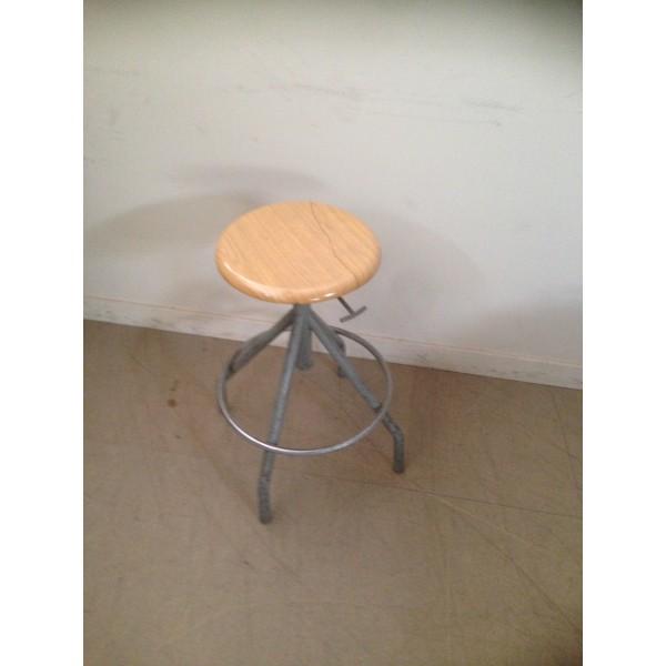 TABOURET ED6093 OCCASION