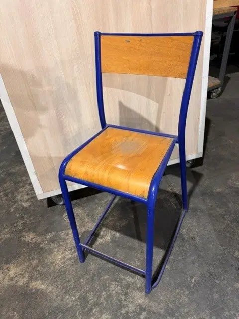 Chaise haute bois SAINT-ANDIOL Tabouret scolaire