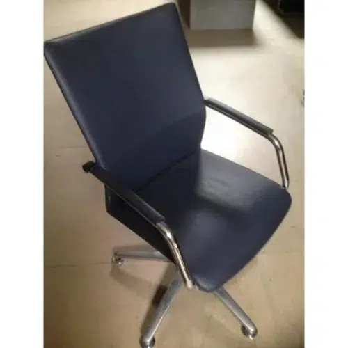 CHAISE VISITEUR NEUF DECLASSE