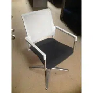 FAUTEUIL VISITEUR NEUF DECLASSE