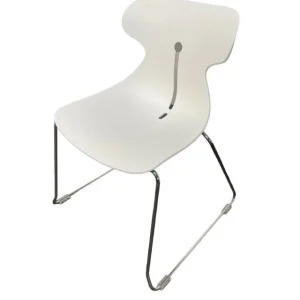 Chaise blanche