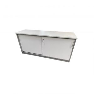 Meuble bas mélaminé