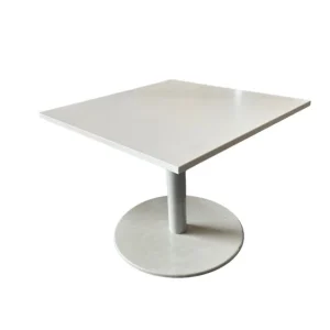 SAINT-ANDIOL Table de restauration