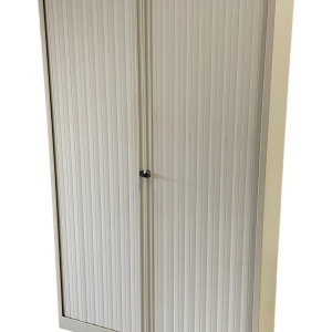 Armoire de bureau métallique