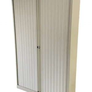 Armoire a rideau