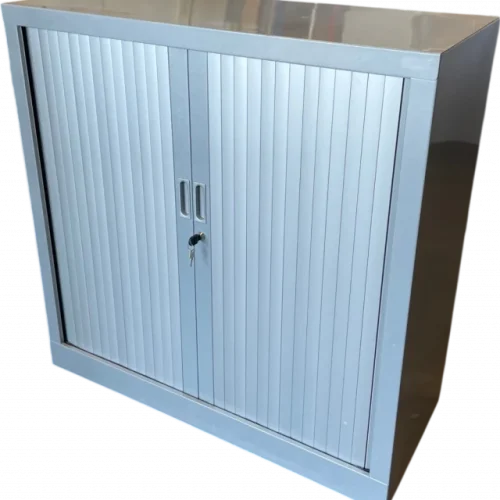 Armoire métallique de bureau
