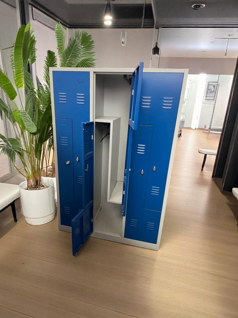 Vestiaires 6 cases