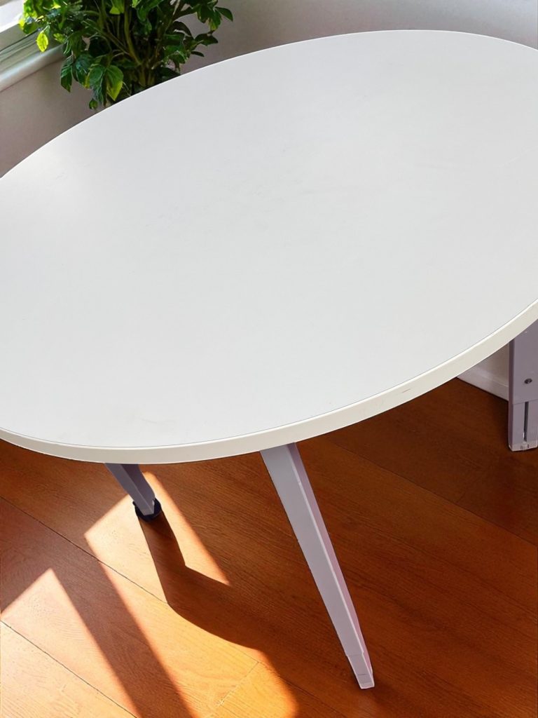 Table de réunion