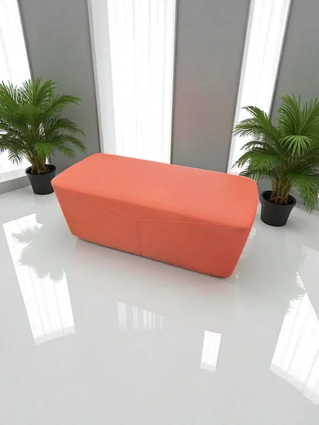 SAINT-ANDIOL Banquette d'accueil sur roulettes