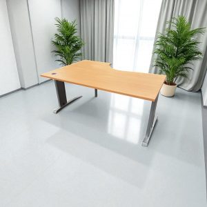 Bureau compact retour à droite