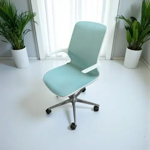 SAINT-ANDIOL Fauteuil de réunion neuf déclassé