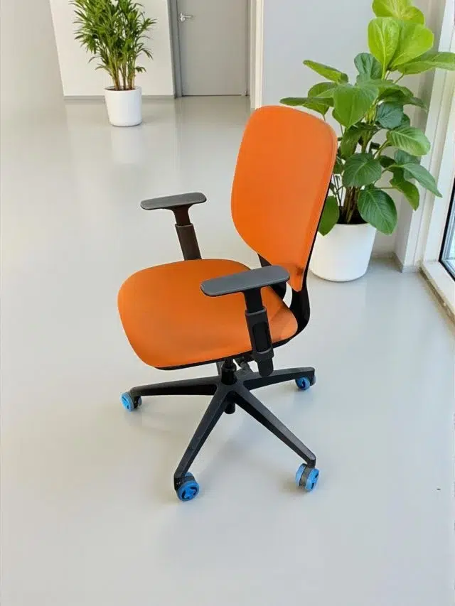 SAINT-ANDIOL Fauteuil de travail neuf déclassé