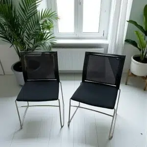 SAINT-ANDIOL Lot 2 chaises visiteurs neuf déclassé