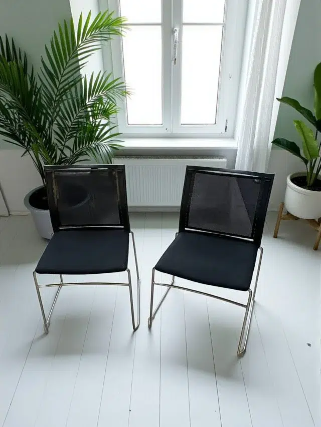 SAINT-ANDIOL Lot 2 chaises visiteurs neuf déclassé