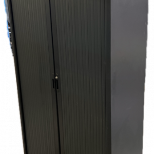 Armoire haute à rideaux anthracite