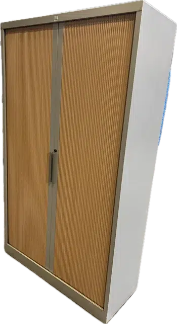 SAINT-ANDIOL Armoire haute à rideaux
