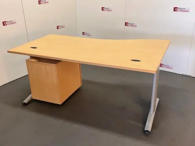 SAINT-ANDIOL Bureau onde gauche