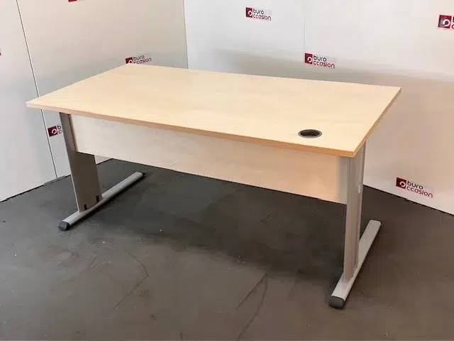 SAINT-ANDIOL Bureau rectangle