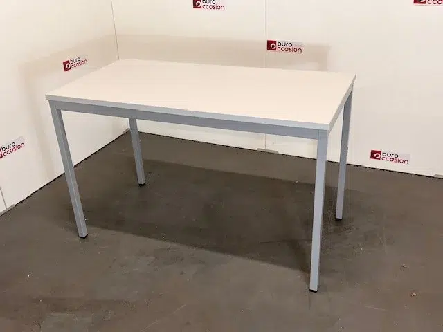 SAINT-ANDIOL Table de réunion modulable neuf déclassé