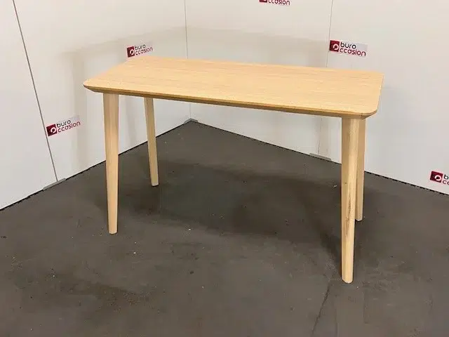SAINT-ANDIOL Table en bois