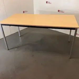 SAINT-ANDIOL Table modulable
