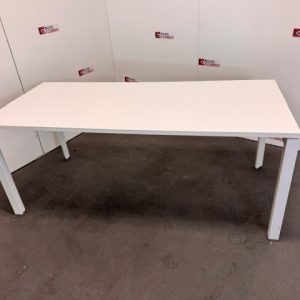 Bureau occasion