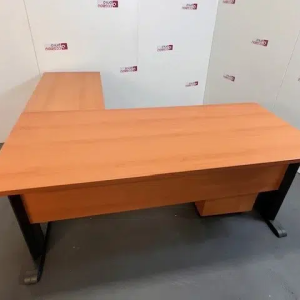 Bureau d'angle
