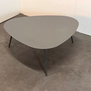 Table basse forme galet