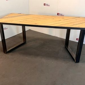 Table de réfectoire